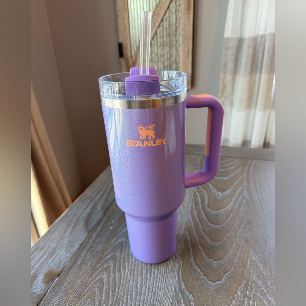 Periwinkle Shimmer 40oz Stanley